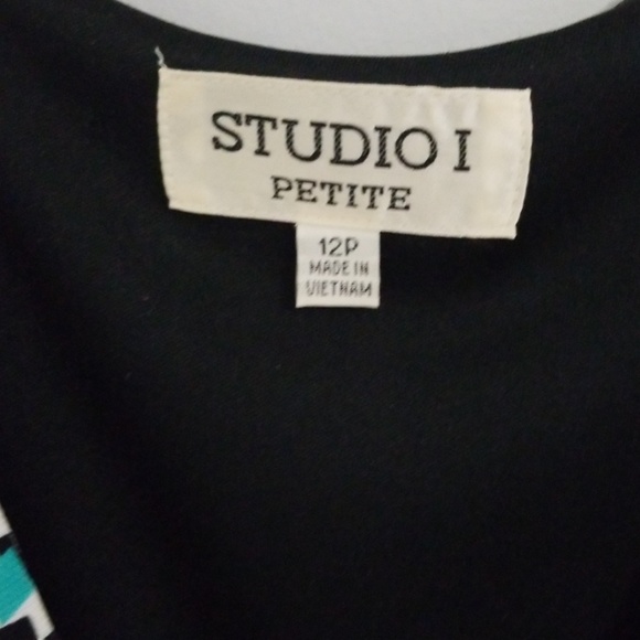 Green midi dress, size 12P - Picture 2 of 3